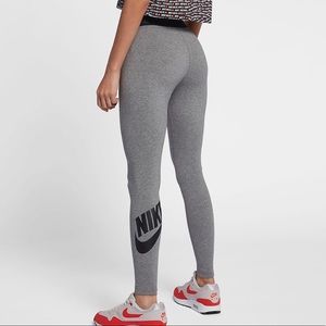 Nike Women’s Sportswear Leg-A-See Leggings